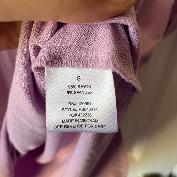 Pink Rose Women’s Casual Short Sleeve Shirt Size Small Color Purple - Picture 4 of 5